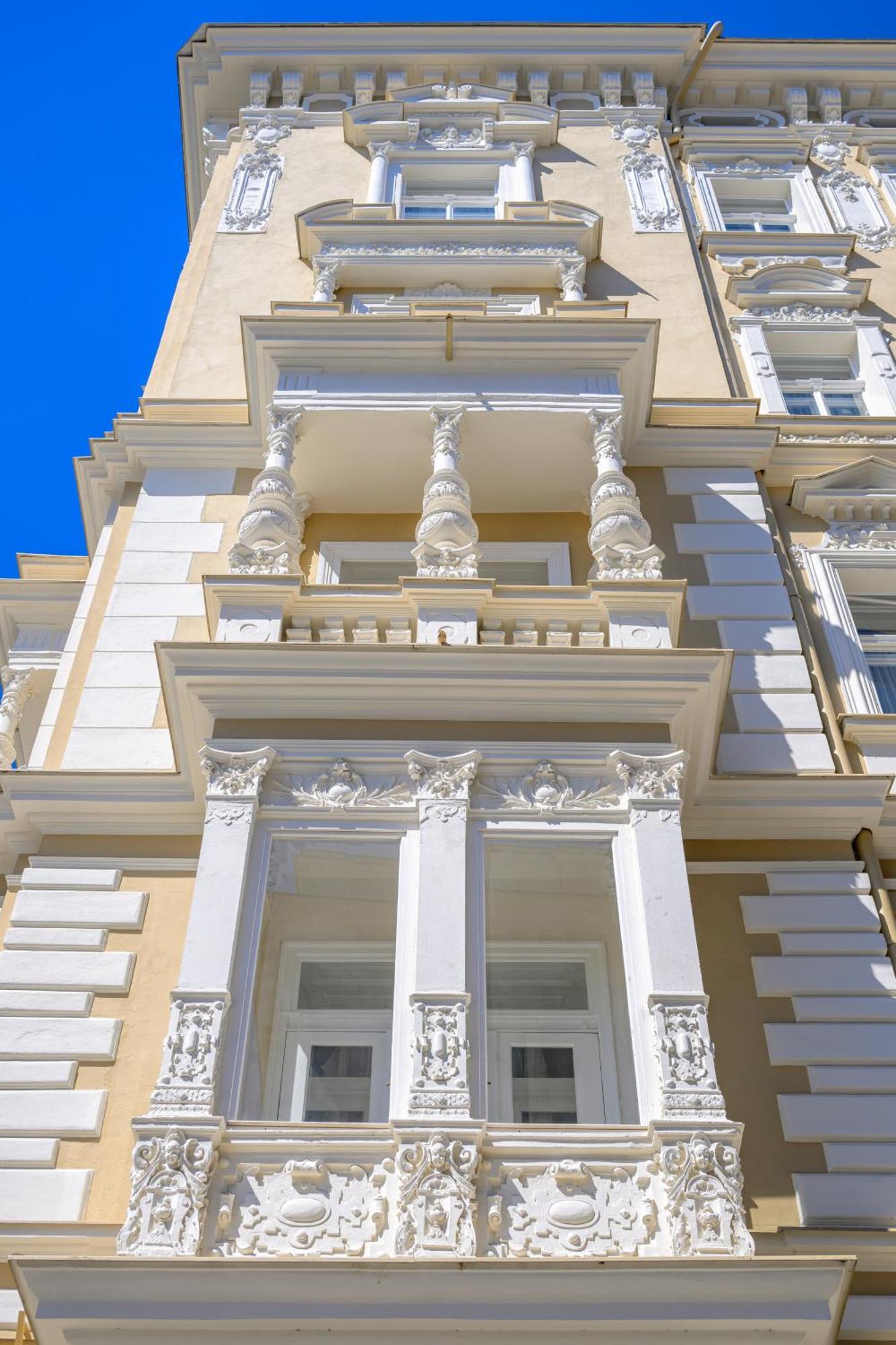 Royal Prague City Apartments Экстерьер фото