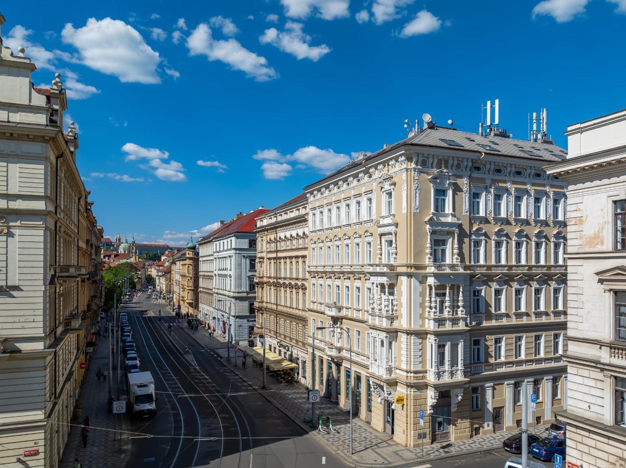 Royal Prague City Apartments Экстерьер фото