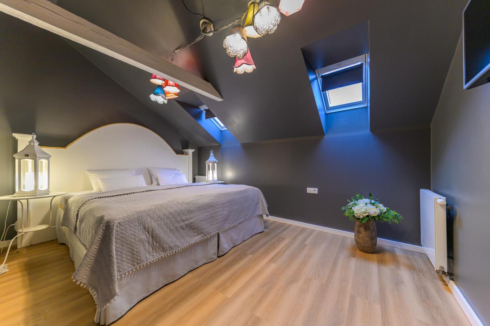 Royal Prague City Apartments Экстерьер фото