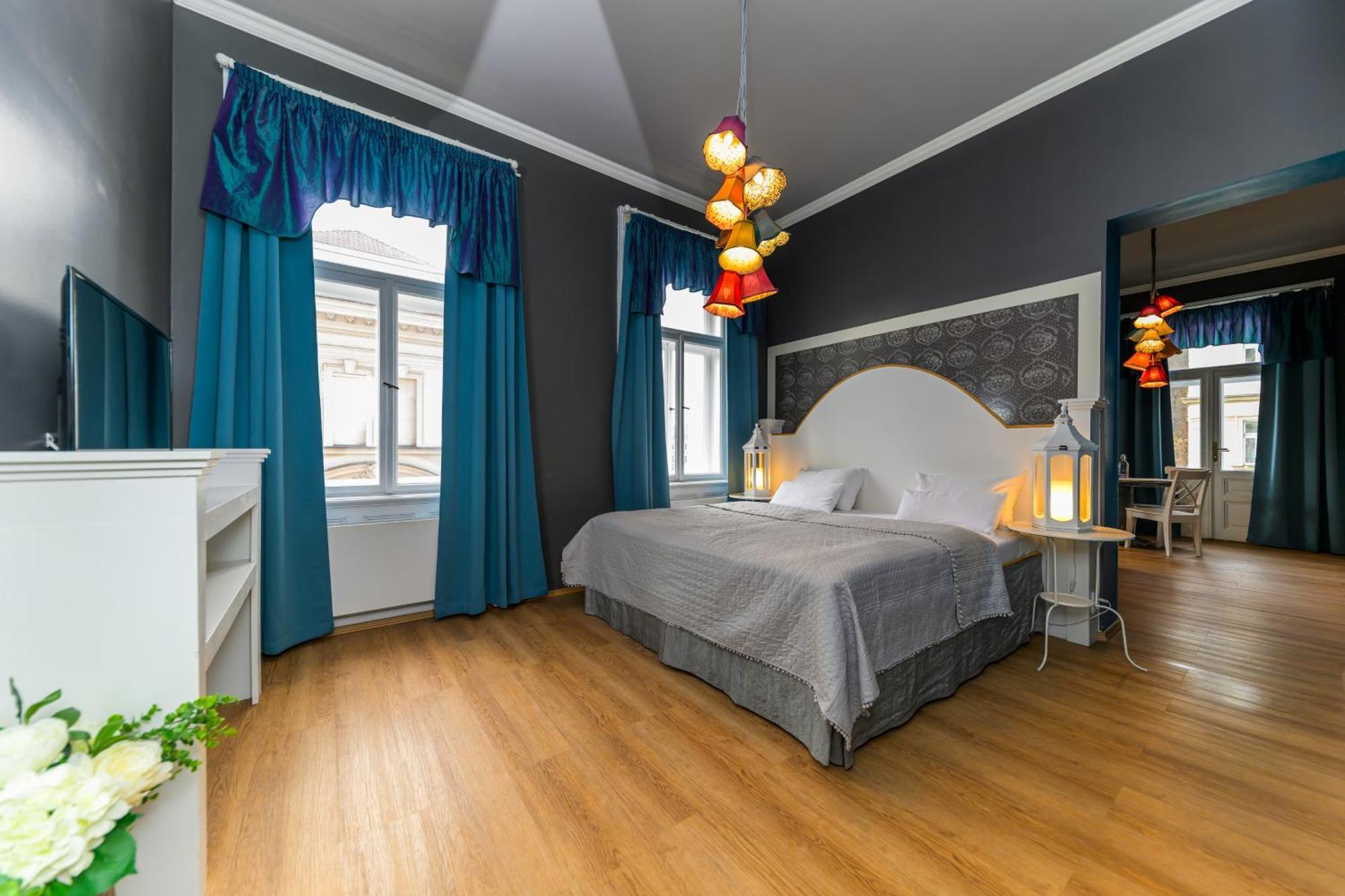 Royal Prague City Apartments Экстерьер фото