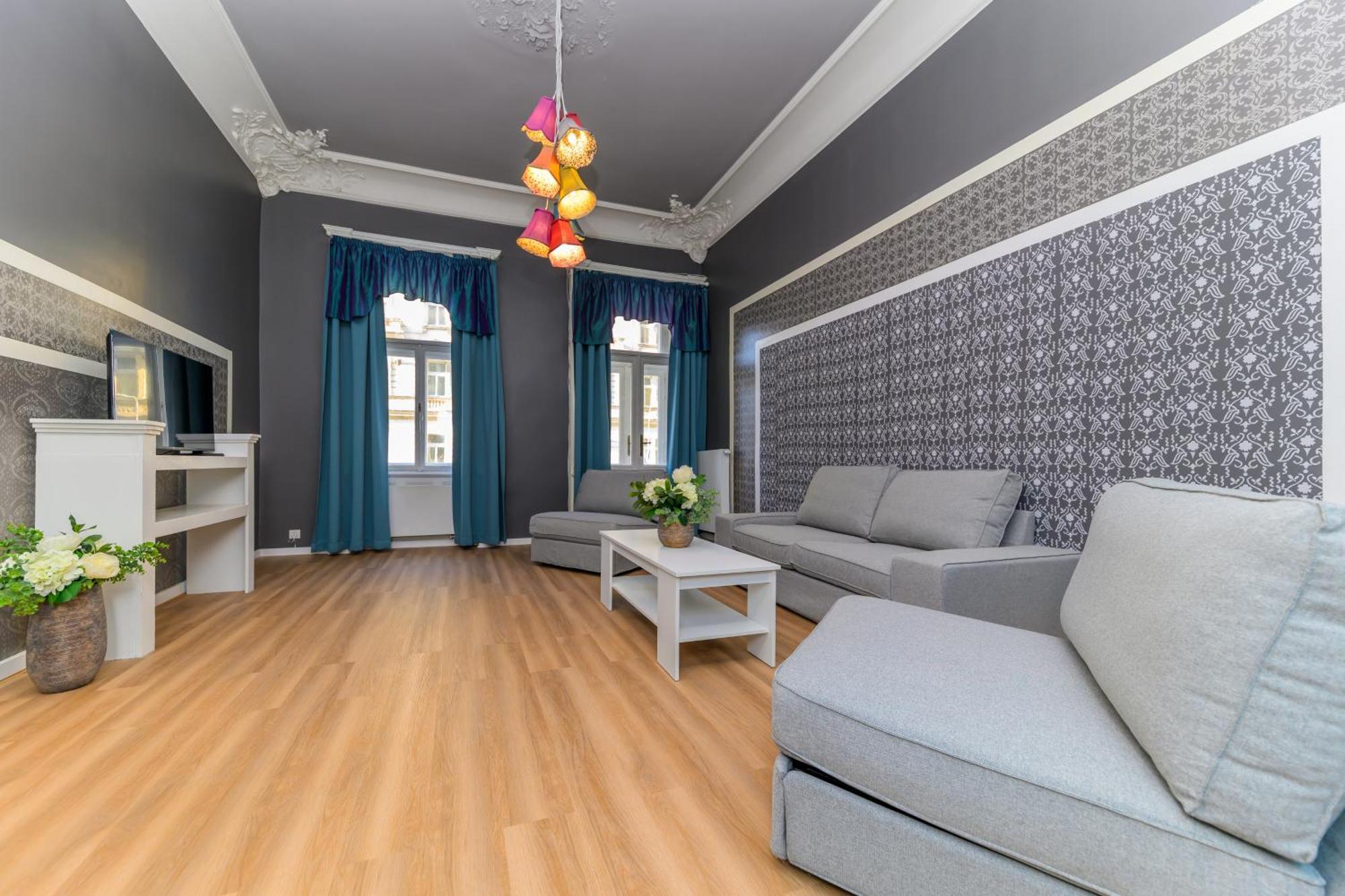Royal Prague City Apartments Экстерьер фото